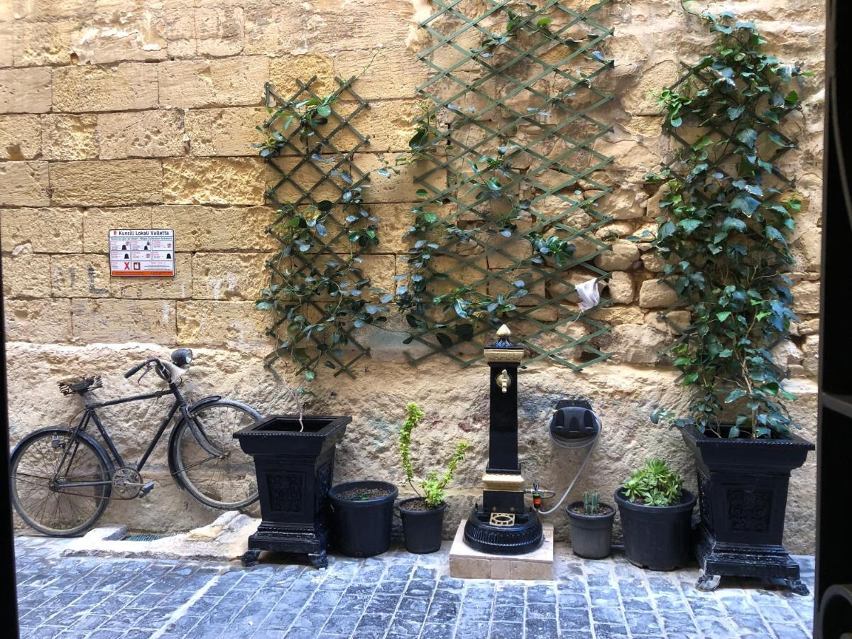 10 La Ruelle Lejlighed Valletta Eksteriør billede